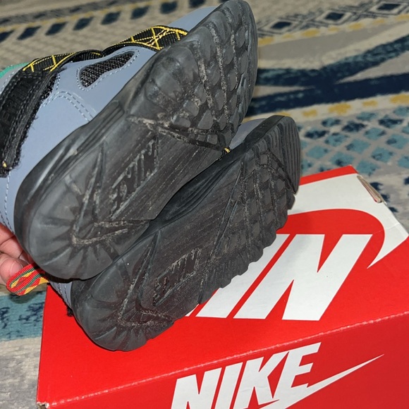 Nike Raid - Picture 4 of 5